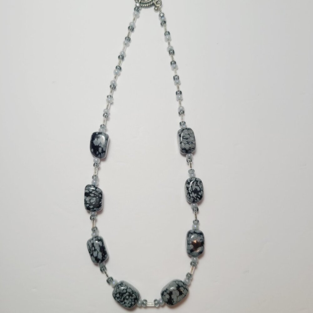 Snowflake Jasper - Vintage  Beaded Necklace with Toggle Clasp - Picture 6 of 8